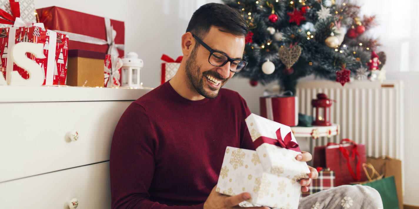 Christmas Gift Ideas For Him: 2023 Gifts For Men & Boyfriends